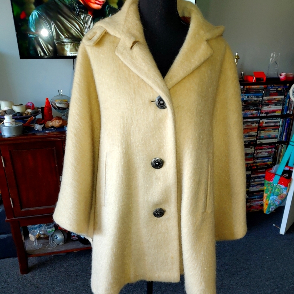 London Frey Wool Vintage Cape